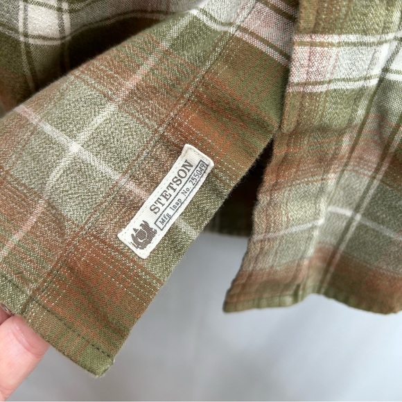 Stetson Men’s green and tan plaid pearl snap button shirt - Picture 5 of 8